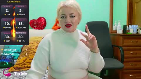 Snapshot of oliviaparadise chatting on November 13, 2025, 7:24 pm oliviaparadise online show from November 13, 2025, 7:24 pm