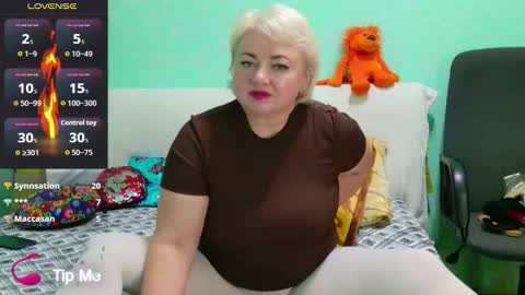 Snapshot of oliviaparadise chatting on November 17, 2025, 3:56 am oliviaparadise online show from November 17, 2025, 3:56 am