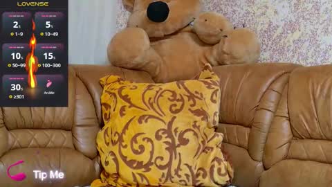 Snapshot of oliviaparadise chatting on December 3, 2025, 7:34 pm oliviaparadise online show from December 3, 2025, 7:34 pm