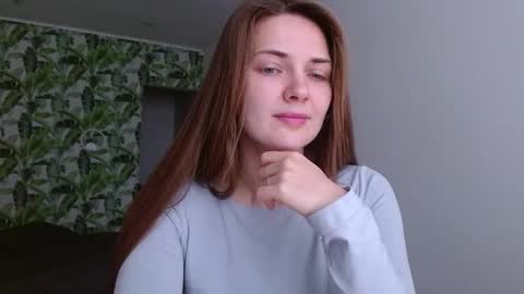 Snapshot of oliviashiny chatting on November 30, 2025, 5:33 am Olivia online show from November 30, 2025, 5:33 am