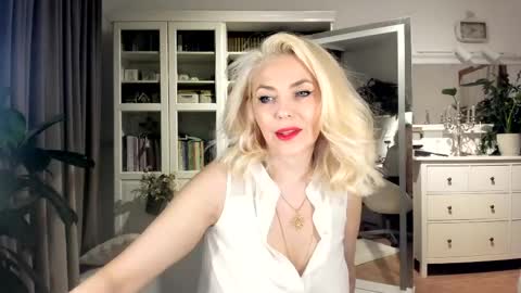 Snapshot of ollalla7 chatting on April 25, 2026, 8:39 pm ollalla7 online show from April 25, 2026, 8:39 pm