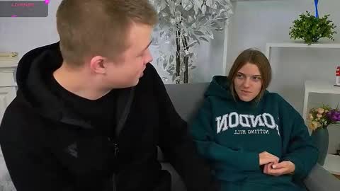 Olli and Stiw online show from October 27, 2025, 7:34 am