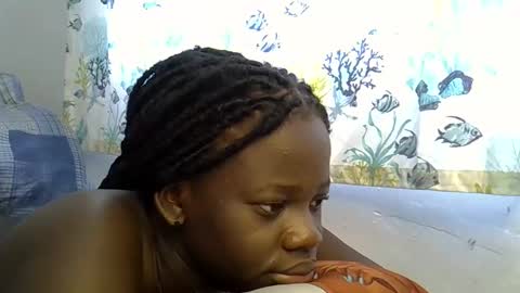 Snapshot of ollleina chatting on February 20, 2026, 6:48 am ollleina online show from February 20, 2026, 6:48 am