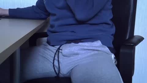 Edwin online show from December 25, 2024, 10:17 am