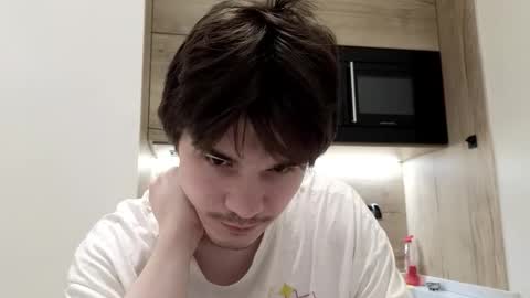 Snapshot of ololkd chatting on October 17, 2025, 9:28 pm Tony online show from October 17, 2025, 9:28 pm