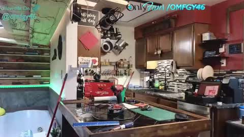 Norm online show from January 31, 2025, 10:21 pm