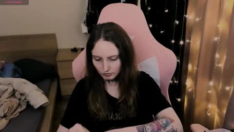 Snapshot of on_yxxx chatting on November 17, 2025, 8:03 pm on_yxxx online show from November 17, 2025, 8:03 pm