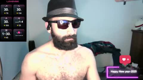 Snapshot of ona_nisme chatting on January 4, 2025, 6:19 am ona nisme online show from January 4, 2025, 6:19 am