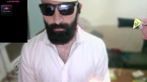 Snapshot of ona_nisme chatting on January 6, 2026, 6:22 pm ona nisme online show from January 6, 2026, 6:22 pm