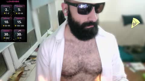 Snapshot of ona_nisme chatting on January 14, 2026, 6:02 pm ona nisme online show from January 14, 2026, 6:02 pm