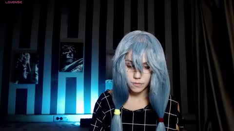 onaloon online show from September 19, 2025, 1:29 am