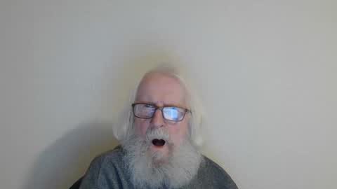 Somewhere over the rainbow online show from November 20, 2025, 9:03 pm