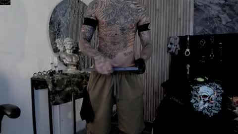     ... online show from November 7, 2025, 3:50 am