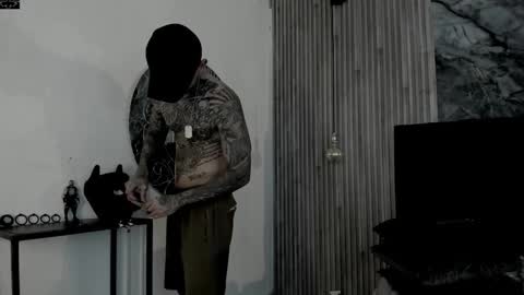 Snapshot of onceagain97_ chatting on February 25, 2026, 7:56 pm ... online show from February 25, 2026, 7:56 pm