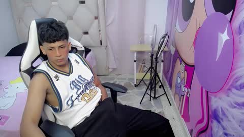 Snapshot of one_millionn_ chatting on September 22, 2025, 9:17 pm M I L L I O N online show from September 22, 2025, 9:17 pm