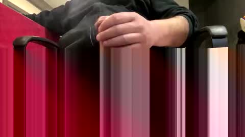 Snapshot of oneball_xxx chatting on January 19, 2026, 10:41 am oneball_xxx online show from January 19, 2026, 10:41 am