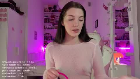 Snapshot of onecuteangel chatting on November 27, 2025, 11:01 am Ana online show from November 27, 2025, 11:01 am