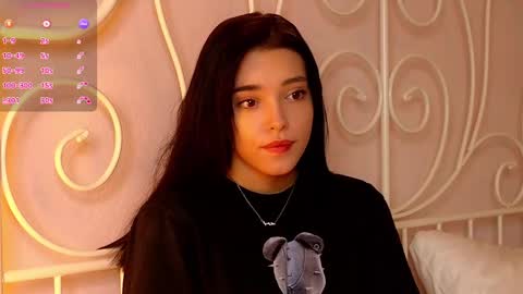 Lexi online show from February 12, 2025, 1:37 pm