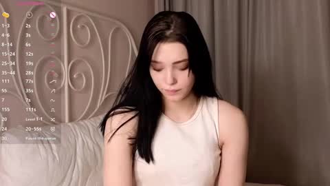 Lexi online show from February 18, 2025, 2:27 pm