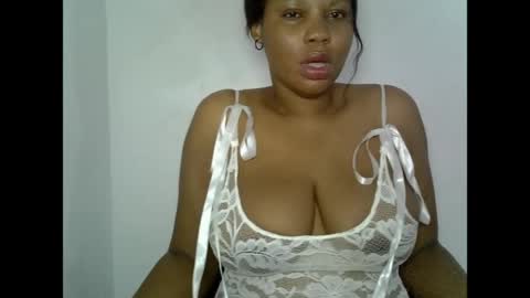 Snapshot of oneofdbestchubbygaloncb chatting on April 27, 2026, 5:38 am oneofdbestchubbygaloncb online show from April 27, 2026, 5:38 am