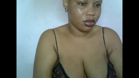 Snapshot of oneofdbestchubbygaloncb chatting on May 17, 2026, 3:48 am oneofdbestchubbygaloncb online show from May 17, 2026, 3:48 am
