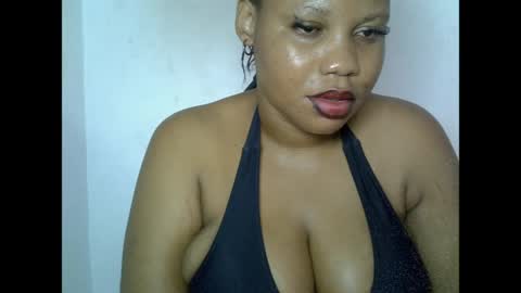 Snapshot of oneofdbestchubbygaloncb chatting on May 25, 2026, 4:02 pm oneofdbestchubbygaloncb online show from May 25, 2026, 4:02 pm