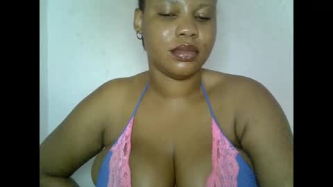 Snapshot of oneofdbestchubbygaloncb chatting on May 28, 2026, 4:59 pm oneofdbestchubbygaloncb online show from May 28, 2026, 4:59 pm