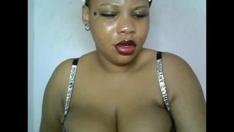 oneofdbestchubbygaloncb online show from June 8, 2026, 2:34 am