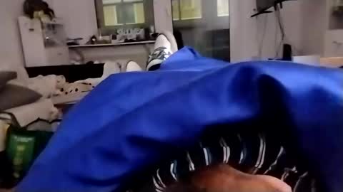 Snapshot of onkelz200 chatting on January 2, 2025, 5:39 pm onkelz200 online show from January 2, 2025, 5:39 pm