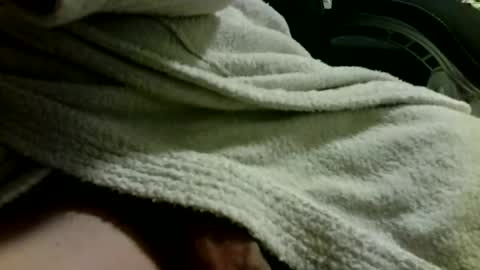 Snapshot of onkelz200 chatting on December 3, 2025, 5:00 pm onkelz200 online show from December 3, 2025, 5:00 pm