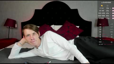 Erick  online show from February 10, 2025, 10:19 pm