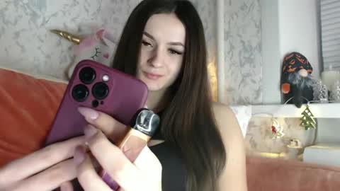 Snapshot of only_ubutterfly chatting on December 27, 2024, 7:14 pm Amalia online show from December 27, 2024, 7:14 pm