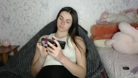 Snapshot of only_ubutterfly chatting on March 17, 2026, 6:44 pm Amalia online show from March 17, 2026, 6:44 pm