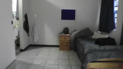 For me to know online show from October 25, 2025, 12:56 pm