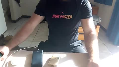 For me to know online show from November 3, 2025, 5:20 am