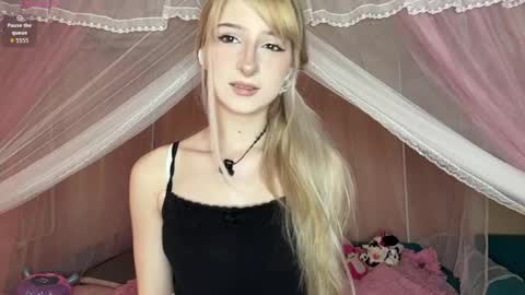 Eva online show from May 24, 2026, 8:52 am
