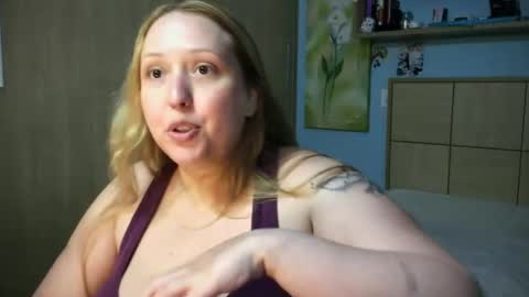 Snapshot of onlyferdiz chatting on December 17, 2024, 10:22 pm OnlyFerdiz online show from December 17, 2024, 10:22 pm