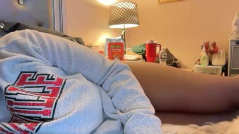 Snapshot of onlyinurdreams00 chatting on February 21, 2026, 4:02 am onlyinurdreams00 online show from February 21, 2026, 4:02 am