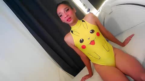 Snapshot of onlysamantha chatting on September 29, 2025, 3:50 pm Samantha - DONT FORGET TO FOLLOW AND GIVE ME THUMBS UP online show from September 29, 2025, 3:50 pm