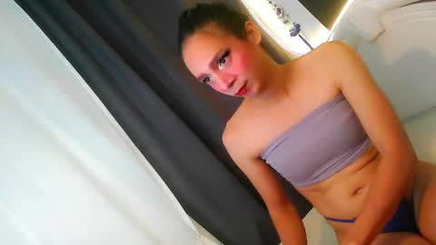 Snapshot of onlysamantha chatting on October 14, 2025, 6:42 pm Samantha - DONT FORGET TO FOLLOW AND GIVE ME THUMBS UP online show from October 14, 2025, 6:42 pm
