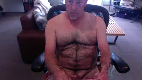 onmike44 online show from June 1, 2026, 5:47 pm