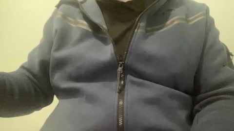 Snapshot of onthedlhere chatting on February 2, 2026, 3:44 pm onthedlhere online show from February 2, 2026, 3:44 pm