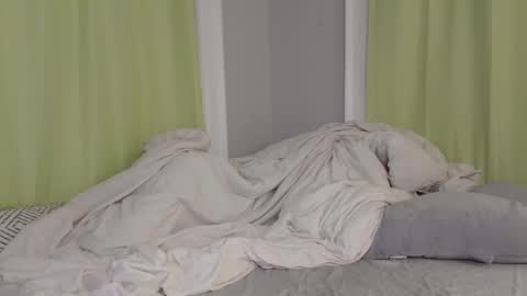 onyx_black666 online show from May 14, 2026, 3:24 am
