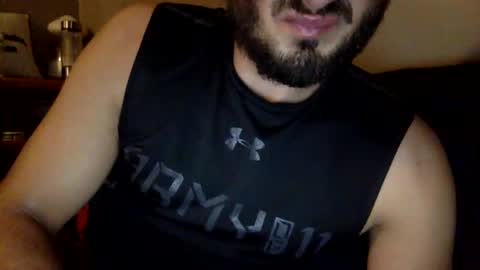 Snapshot of oofthatstuff chatting on October 26, 2025, 2:39 am oofthatstuff online show from October 26, 2025, 2:39 am