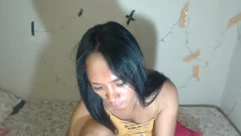 Yummy-Poccahontas online show from March 11, 2025, 4:18 pm