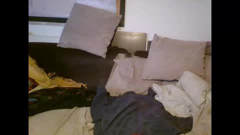 Snapshot of ooosmokerooo chatting on February 19, 2025, 10:31 pm ooosmokerooo online show from February 19, 2025, 10:31 pm