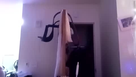 TsJojo online show from January 2, 2025, 10:05 am