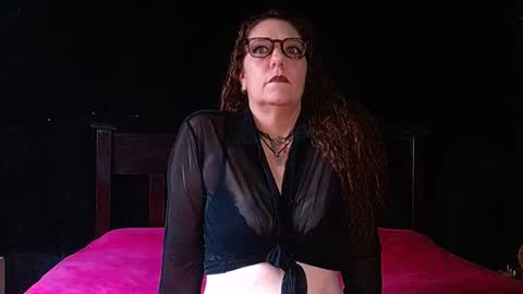 Snapshot of openmindedladysa chatting on March 1, 2025, 11:50 am Openmindedladysa MAIL US e-mail openmindedladysa Click on SHOW MORE to see all our vids online show from March 1, 2025, 11:50 am