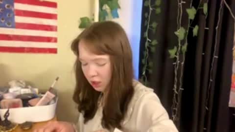 Leslie online show from June 5, 2026, 12:33 pm