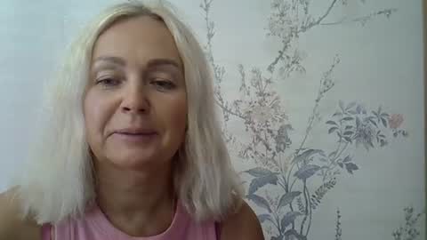orange_luv online show from August 7, 2026, 11:45 am